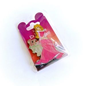 Disneyland Paris Sleeping Beauty Aurora Open Edition Pin